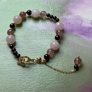 Beaded bracelet natural crystals